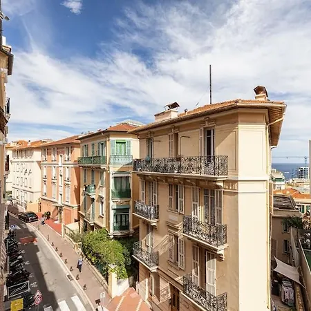 Apartment Royal Leclerc
